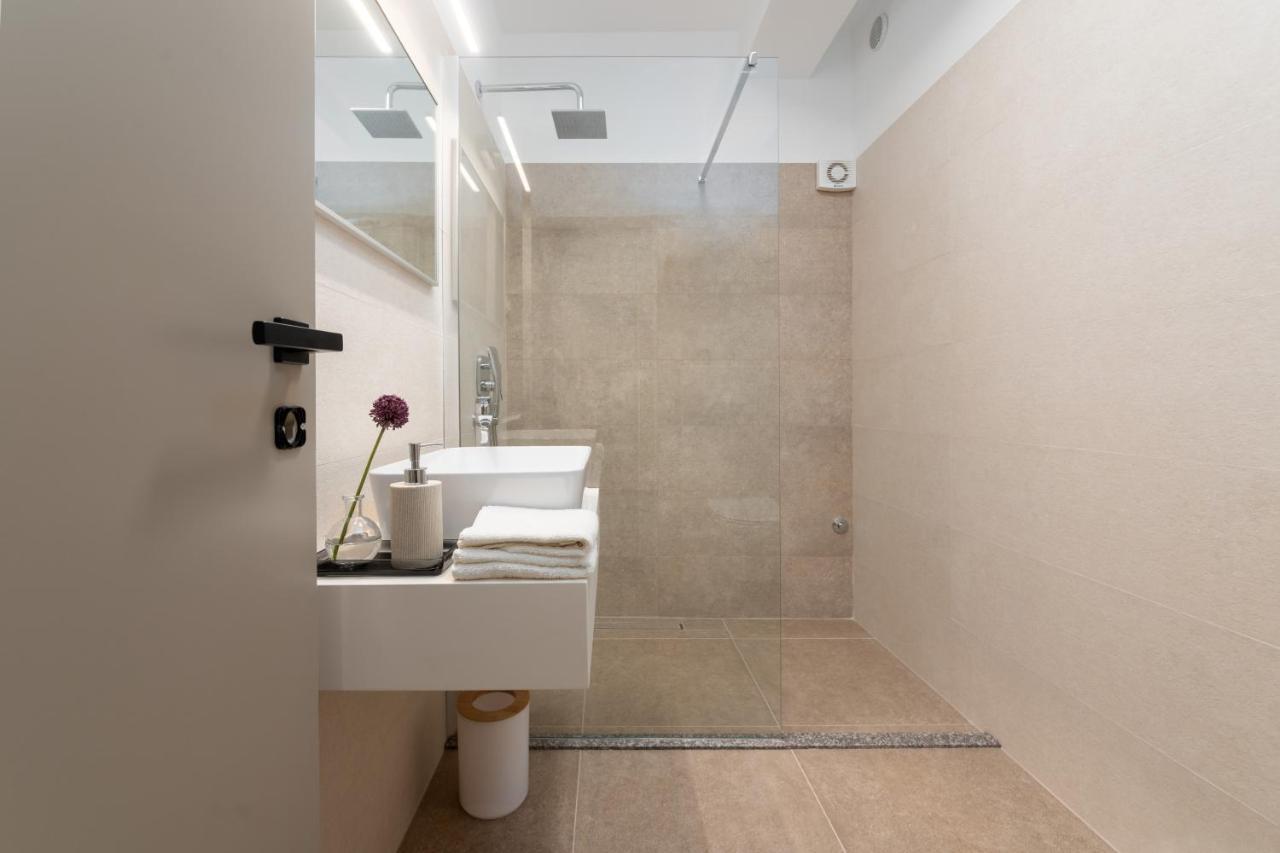Holiday Home Maslina Пореч Экстерьер фото